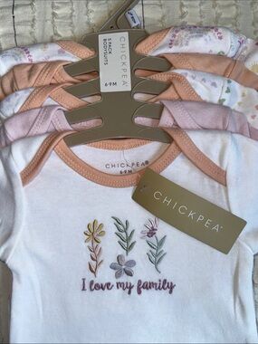 chick pea Baby Girls' Floral Embroidered Bodysuit - White & Peach (6-9M)